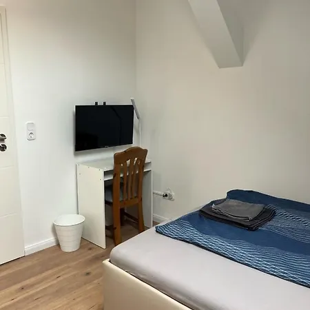 Uebernachtung By Tag Апартаменты